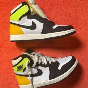 Nike Jordans -Volt Ones - size 8 mens